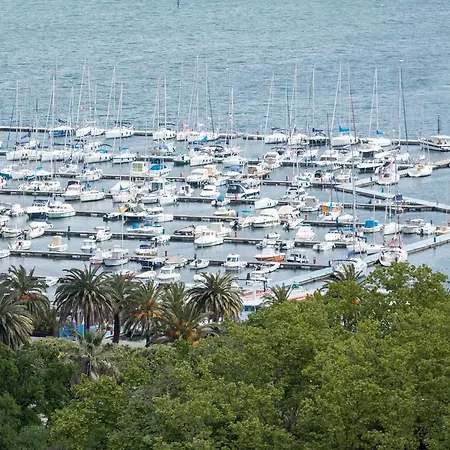 Pensionat Il Grattacielo Sul Golfo 2*